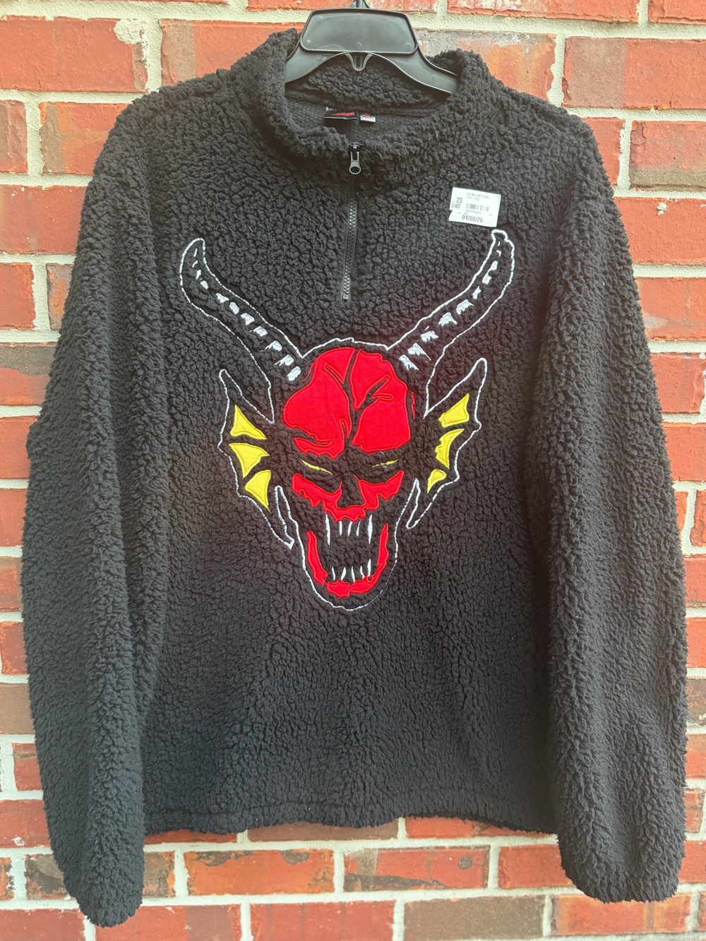 NWOT Netflix Stranger Things Hellfire Club 3XL Black Sherpa Embroidered 1/4 Zip